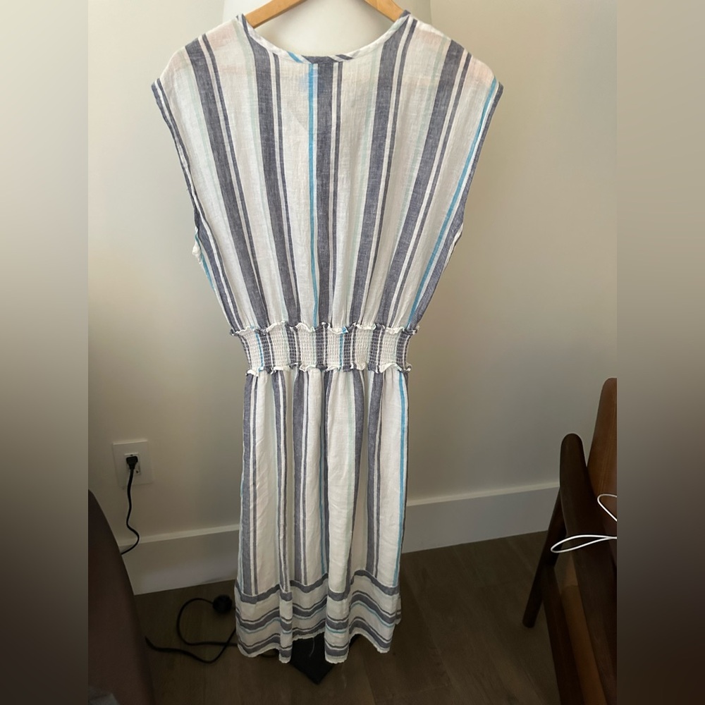 Rails Ashlyn Smocked Midi Dress Blue White Stripe Size Medium - Picture 3 of 5
